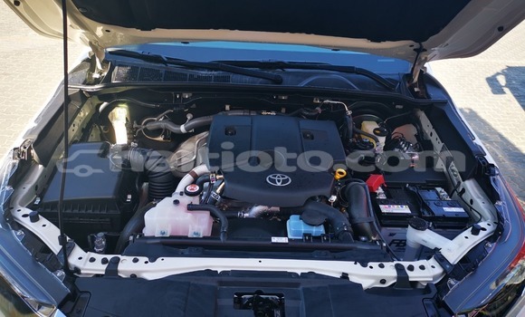 Acheter Occasion Voiture Toyota Hilux Blanc à Cap-Haitien, Nord Acheter Occasion Voiture Toyota Hilux Blanc à Cap-Haitien, Nord