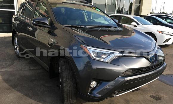 Acheter Occasion Voiture Toyota RAV4 Noir à Les Cayes, Sud Acheter Occasion Voiture Toyota RAV4 Noir à Les Cayes, Sud