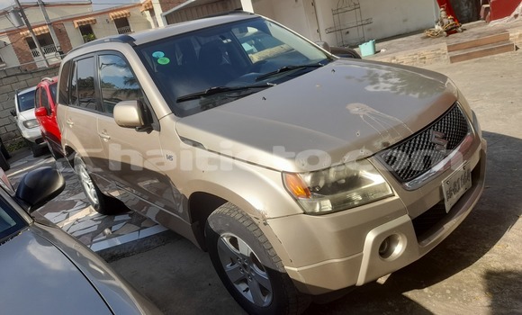 Acheter Occasion Voiture Suzuki Grand Vitara Beige à Port-au-Prince, Ouest Acheter Occasion Voiture Suzuki Grand Vitara Beige à Port-au-Prince, Ouest