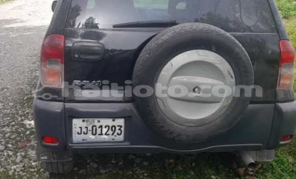 Acheter Occasion Voiture Toyota RAV4 Noir à Les Cayes, Sud Acheter Occasion Voiture Toyota RAV4 Noir à Les Cayes, Sud