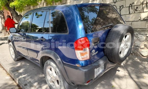 Acheter Occasion Voiture Toyota RAV4 Bleu à Petionville, Ouest Acheter Occasion Voiture Toyota RAV4 Bleu à Petionville, Ouest