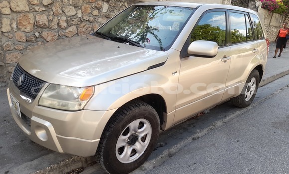 Acheter Occasion Voiture Suzuki Grand Vitara Beige à Petionville, Ouest Acheter Occasion Voiture Suzuki Grand Vitara Beige à Petionville, Ouest