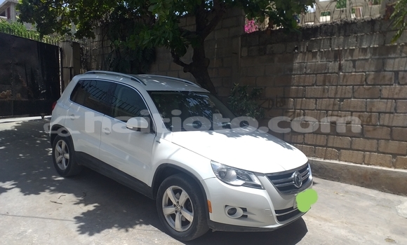 Acheter Occasion Voiture Volkswagen Tiguan Blanc à Delmas, Ouest Acheter Occasion Voiture Volkswagen Tiguan Blanc à Delmas, Ouest