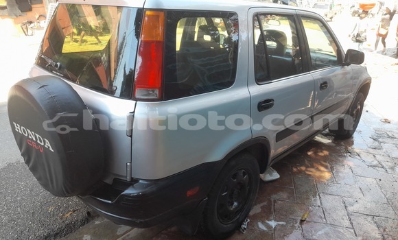 Acheter Occasion Voiture Honda CR–V Gris à Petionville, Ouest Acheter Occasion Voiture Honda CR–V Gris à Petionville, Ouest