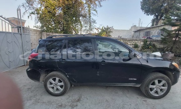 Acheter Occasion Voiture Toyota RAV4 Noir à Petionville, Ouest Acheter Occasion Voiture Toyota RAV4 Noir à Petionville, Ouest