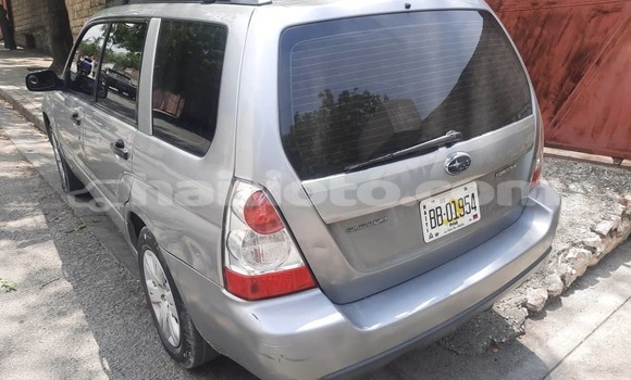 Acheter Occasion Voiture Subaru Forester Gris à Petionville, Ouest Acheter Occasion Voiture Subaru Forester Gris à Petionville, Ouest