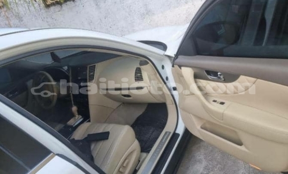 Acheter Occasion Voiture Infiniti FX Blanc à Delmas, Ouest Acheter Occasion Voiture Infiniti FX Blanc à Delmas, Ouest