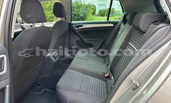 Acheter Import Voiture Volkswagen Golf Gris à Delmas, Ouest Acheter Import Voiture Volkswagen Golf Gris à Delmas, Ouest