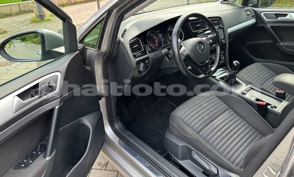 Acheter Import Voiture Volkswagen Golf Gris à Delmas, Ouest Acheter Import Voiture Volkswagen Golf Gris à Delmas, Ouest