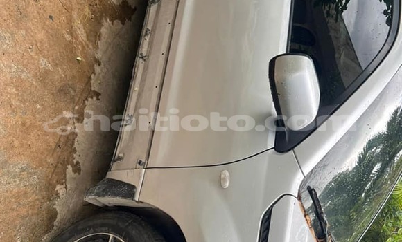 Acheter Occasion Voiture Suzuki Vitara Autre à Croix-des-Bouquets, Nord Acheter Occasion Voiture Suzuki Vitara Autre à Croix-des-Bouquets, Nord