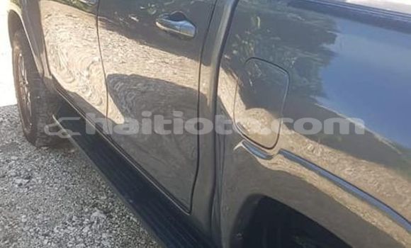 Buy Used Toyota Hilux Other Car in Port-au-Prince in Ouest Buy Used Toyota Hilux Other Car in Port-au-Prince in Ouest