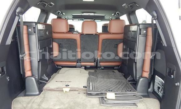 Acheter Occasion Voiture Toyota Land Cruiser Blanc à Port-au-Prince, Ouest Acheter Occasion Voiture Toyota Land Cruiser Blanc à Port-au-Prince, Ouest