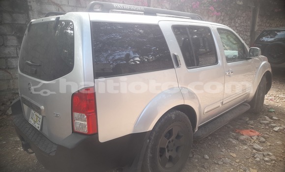Acheter Occasion Voiture Nissan Pathfinder Gris à Delmas, Ouest Acheter Occasion Voiture Nissan Pathfinder Gris à Delmas, Ouest