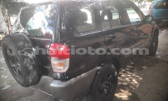 Acheter Occasion Voiture Toyota RAV4 Noir à Petionville, Ouest Acheter Occasion Voiture Toyota RAV4 Noir à Petionville, Ouest