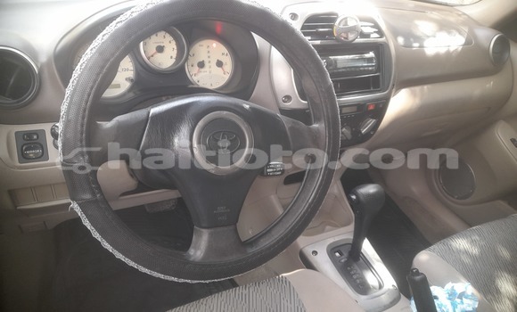 Acheter Occasion Voiture Toyota RAV4 Noir à Petionville, Ouest Acheter Occasion Voiture Toyota RAV4 Noir à Petionville, Ouest