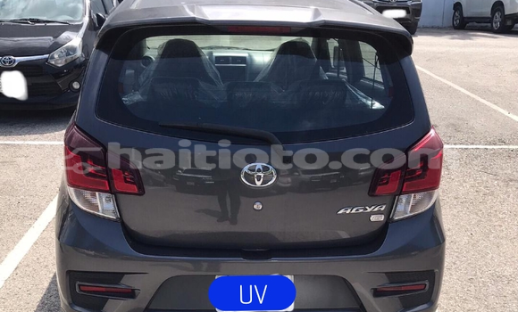 Acheter Neuf Voiture Toyota Aqua Gris à Port-au-Prince, Ouest Acheter Neuf Voiture Toyota Aqua Gris à Port-au-Prince, Ouest