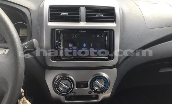 Acheter Neuf Voiture Toyota Aqua Gris à Port-au-Prince, Ouest Acheter Neuf Voiture Toyota Aqua Gris à Port-au-Prince, Ouest