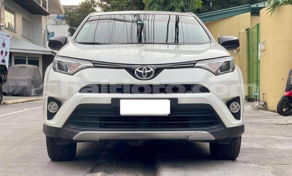 Buy Used Toyota RAV4 White Car in Port-au-Prince in Ouest Buy Used Toyota RAV4 White Car in Port-au-Prince in Ouest