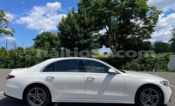 Buy Used Mercedes-Benz S–Class White Car in Anse-a-Galets in Ouest Buy Used Mercedes-Benz S–Class White Car in Anse-a-Galets in Ouest