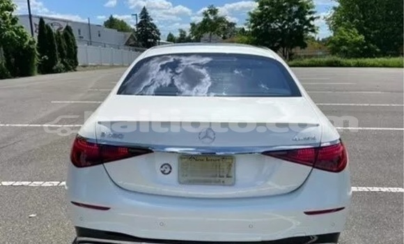 Buy Used Mercedes-Benz S–Class White Car in Anse-a-Galets in Ouest Buy Used Mercedes-Benz S–Class White Car in Anse-a-Galets in Ouest