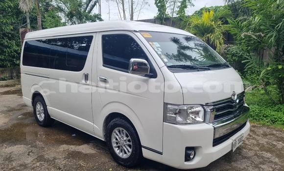 Acheter Occasion Voiture Toyota Hiace Blanc à Delmas, Ouest Acheter Occasion Voiture Toyota Hiace Blanc à Delmas, Ouest