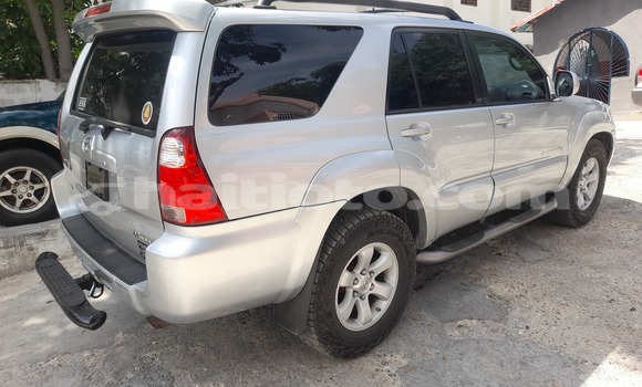 Acheter Occasion Voiture Toyota 4Runner Gris à Petionville, Ouest Acheter Occasion Voiture Toyota 4Runner Gris à Petionville, Ouest