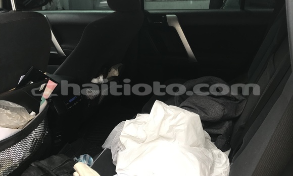 Buy Used Toyota Prado Blue Car in Petionville in Ouest Buy Used Toyota Prado Blue Car in Petionville in Ouest