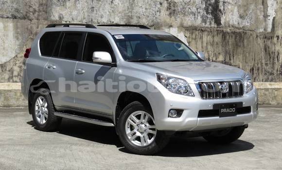 Acheter Occasion Voiture Toyota Land Cruiser Prado Gris à Port-au-Prince, Ouest