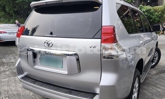 Buy Used Toyota Land Cruiser Prado Silver Car in Port-de-Paix in Nord-Ouest Buy Used Toyota Land Cruiser Prado Silver Car in Port-de-Paix in Nord-Ouest