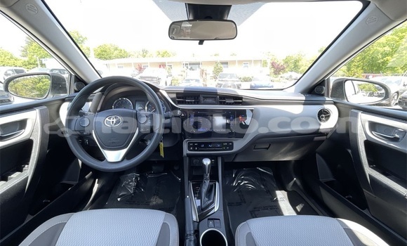Buy Used Toyota Corolla White Car in Croix-des-Bouquets in Nord Buy Used Toyota Corolla White Car in Croix-des-Bouquets in Nord