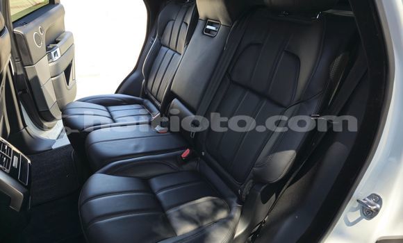 Buy Used Land Rover Range Rover Sport White Car in Dame Marie in Grand'Anse Buy Used Land Rover Range Rover Sport White Car in Dame Marie in Grand'Anse