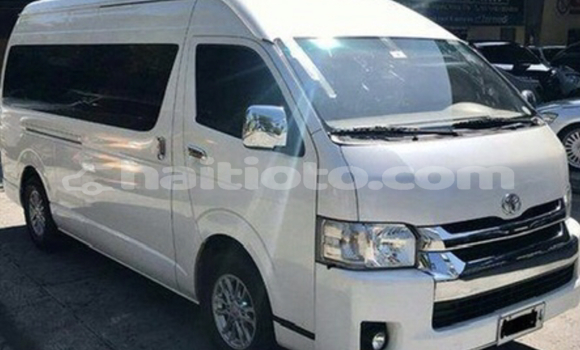 Acheter Occasion Voiture Toyota Hiace Blanc à Kenscoff, Ouest