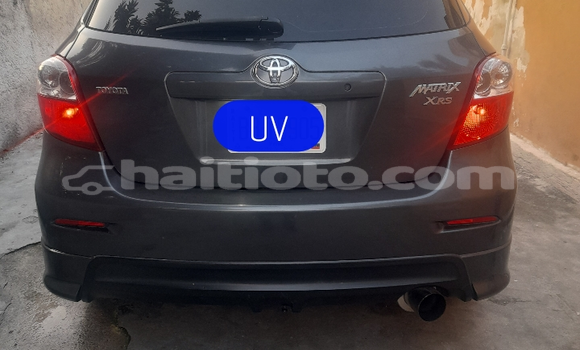Buy Used Toyota Matrix Black Car in Petionville in Ouest Buy Used Toyota Matrix Black Car in Petionville in Ouest