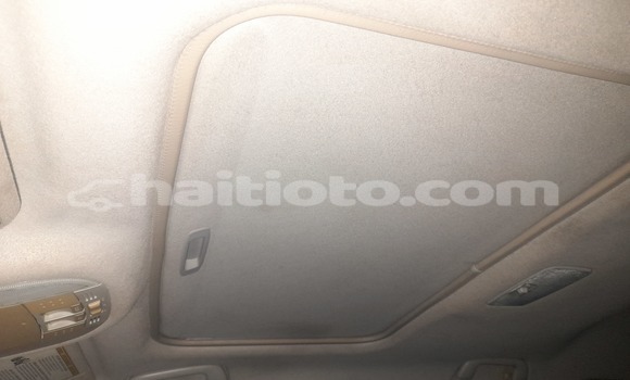 Buy Used Toyota Matrix Black Car in Petionville in Ouest Buy Used Toyota Matrix Black Car in Petionville in Ouest