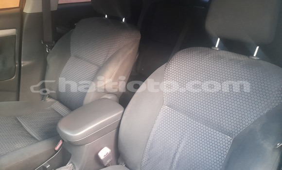 Buy Used Toyota Matrix Black Car in Petionville in Ouest Buy Used Toyota Matrix Black Car in Petionville in Ouest