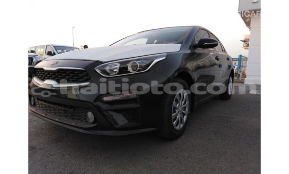 Acheter Import Voiture Kia Cerato Noir à Import - Dubai, Artibonite Acheter Import Voiture Kia Cerato Noir à Import - Dubai, Artibonite