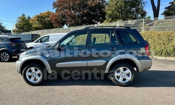 Acheter Occasion Voiture Toyota RAV4 Autre à Port-au-Prince, Ouest Acheter Occasion Voiture Toyota RAV4 Autre à Port-au-Prince, Ouest