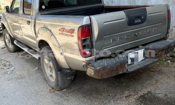Acheter Occasion Voiture Nissan Frontier Beige à Port-au-Prince, Ouest