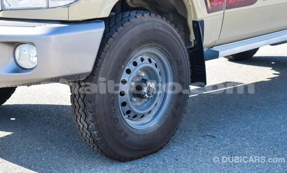 Acheter Import Voiture Toyota Land Cruiser Beige à Import - Dubai, Artibonite Acheter Import Voiture Toyota Land Cruiser Beige à Import - Dubai, Artibonite