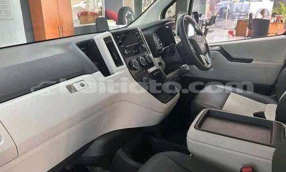Buy Used Toyota Hiace White Car in Port-au-Prince in Ouest Buy Used Toyota Hiace White Car in Port-au-Prince in Ouest