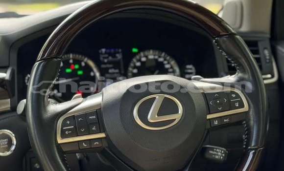 Buy Used Lexus LX 570 White Car in Carrefour in Ouest Buy Used Lexus LX 570 White Car in Carrefour in Ouest