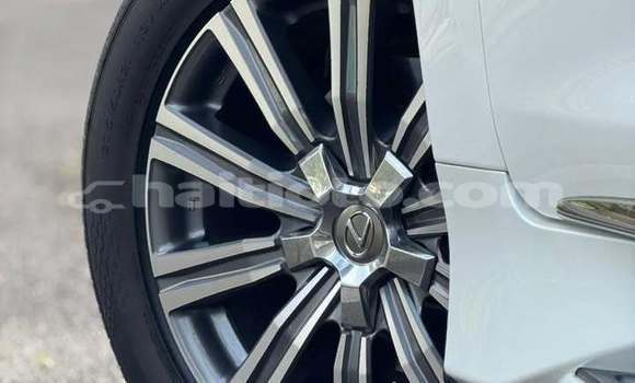 Buy Used Lexus LX 570 White Car in Delmas in Ouest Buy Used Lexus LX 570 White Car in Delmas in Ouest