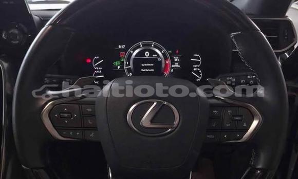 Buy Used Lexus LX White Car in Carrefour in Ouest Buy Used Lexus LX White Car in Carrefour in Ouest