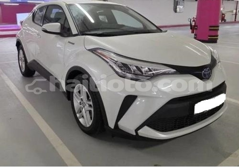 Big with watermark toyota c hr nord cap haitien 4118