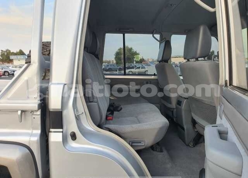 Big with watermark toyota land cruiser nord cap haitien 4120
