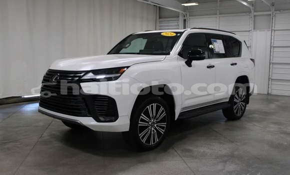 Acheter Occasion Voiture Lexus LX Blanc à Mirebalais, Centre Acheter Occasion Voiture Lexus LX Blanc à Mirebalais, Centre