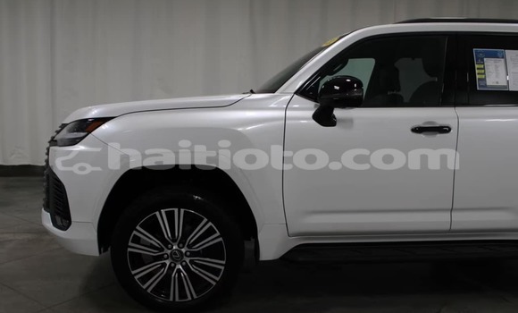 Acheter Occasion Voiture Lexus LX Blanc à Mirebalais, Centre Acheter Occasion Voiture Lexus LX Blanc à Mirebalais, Centre