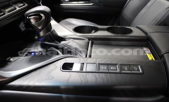 Acheter Occasion Voiture Lexus LX Blanc à Mirebalais, Centre Acheter Occasion Voiture Lexus LX Blanc à Mirebalais, Centre