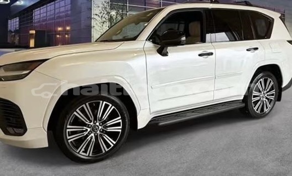 Buy Used Lexus LX White Car in Cap-Haitien in Nord Buy Used Lexus LX White Car in Cap-Haitien in Nord