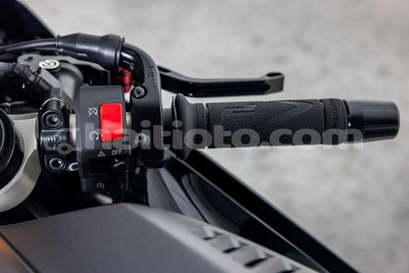 Big with watermark yamaha yzf ouest port au prince 4131